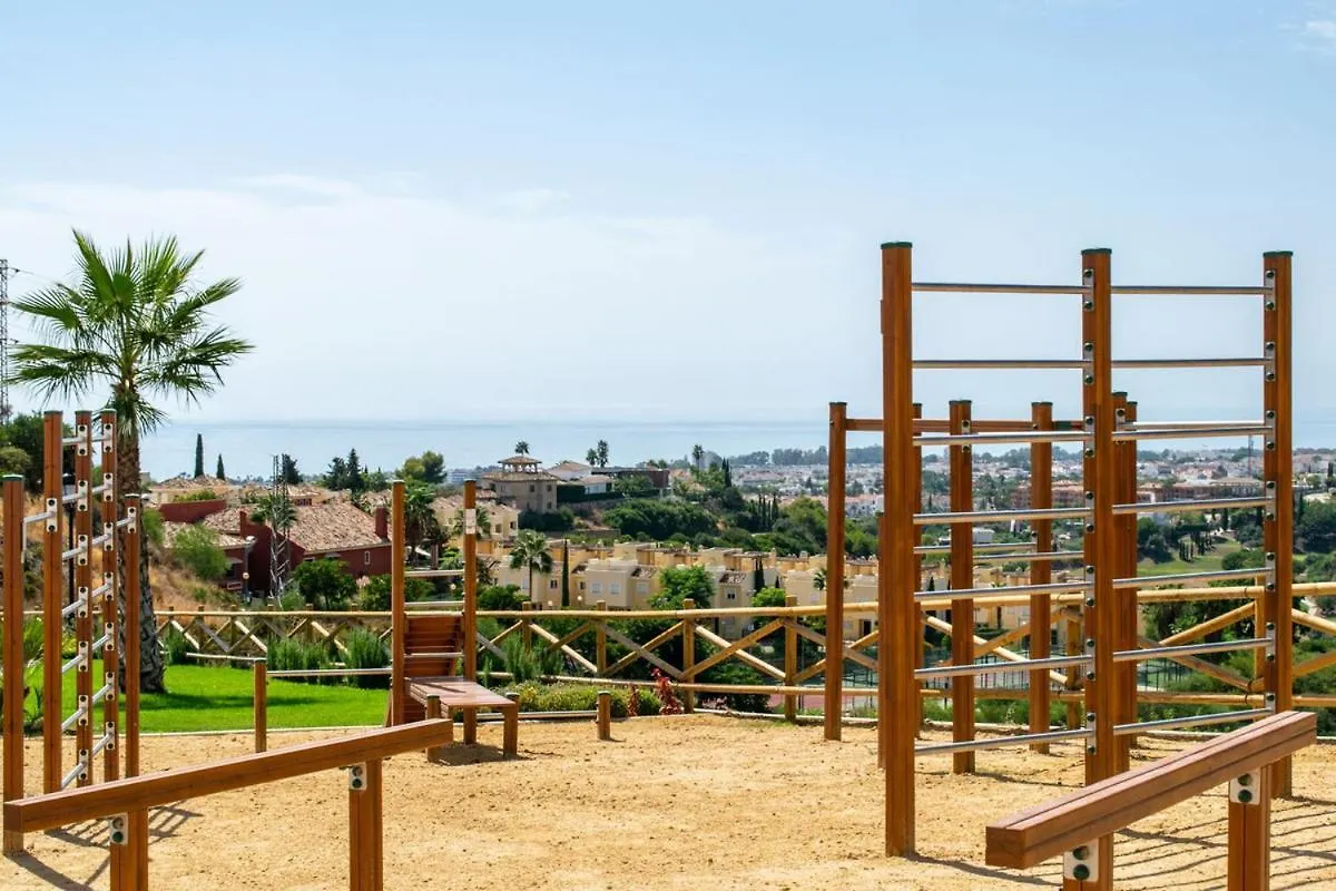 Luxury Penthouse Casa De Paraiso, Sea View, Pools, Golf Estepona 0*,  Spain
